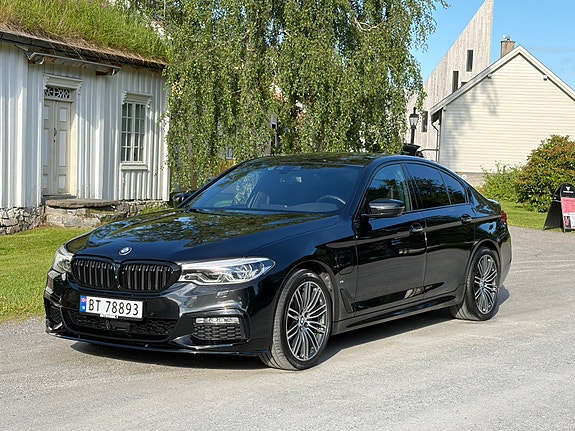 BMW 530e 4 of 30