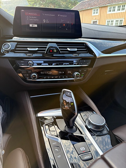 BMW 530e 23 of 30