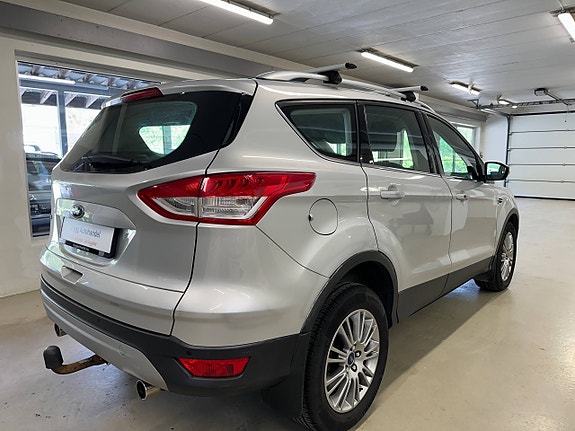 Ford Kuga 5 of 5