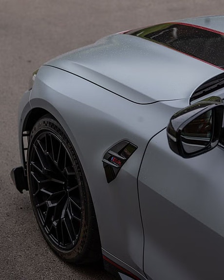 BMW M4 5 of 5