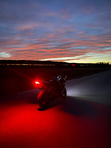 Kawasaki Ninja ZX-10R 3 of 24