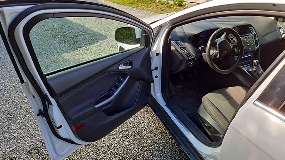 Ford Focus 6 of 10