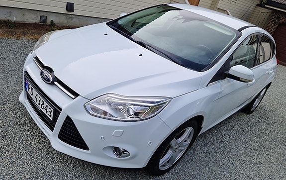 Ford Focus 2 of 10