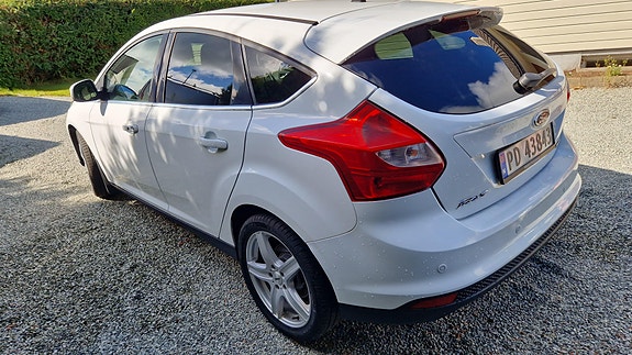 Ford Focus 5 of 10