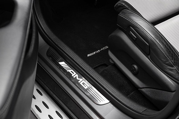 Mercedes-Benz GLC63 14 of 30