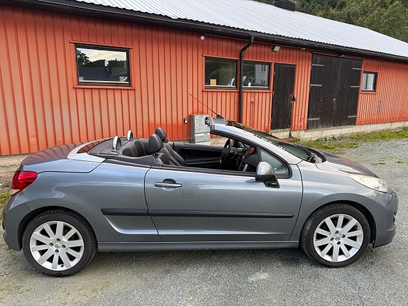 Peugeot 207 CC 8 of 20