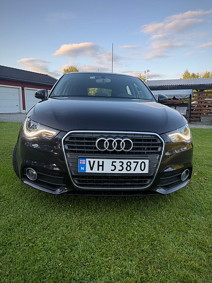 Audi A1 3 of 20