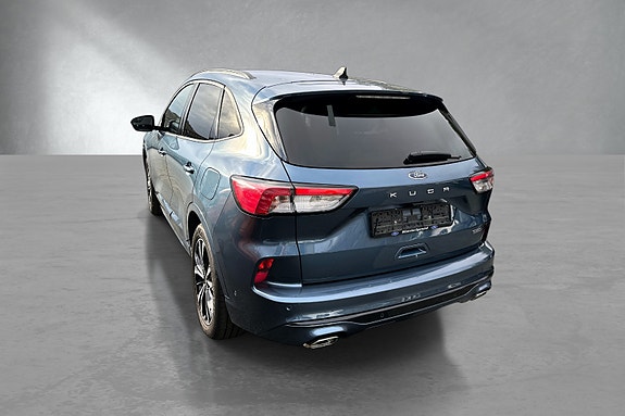 Ford Kuga 3 of 5