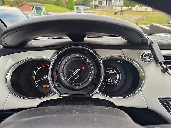 Citroen DS3 10 of 11