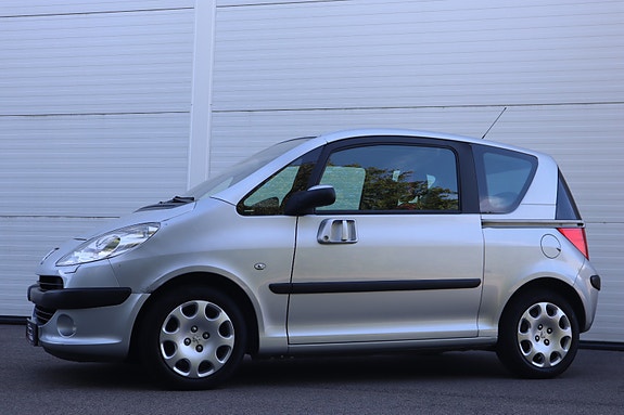 Peugeot 1007 3 of 5