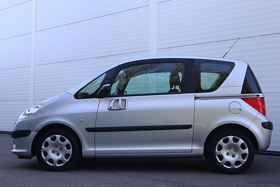 Peugeot 1007 4 of 5