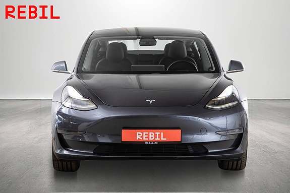 Tesla Model 3 3 of 5