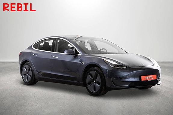 Tesla Model 3 4 of 5