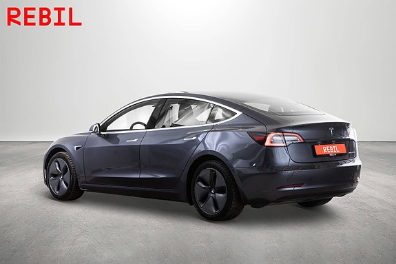 Tesla Model 3 5 of 5
