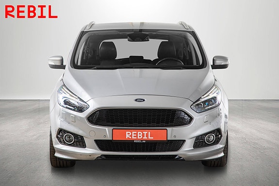 Ford S-MAX 3 of 5