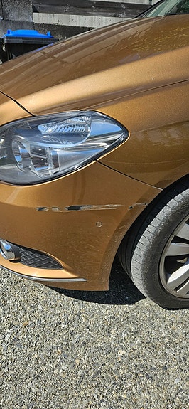 Mercedes-Benz B180 19 of 25