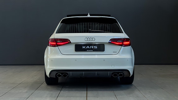 Audi A3 4 of 5