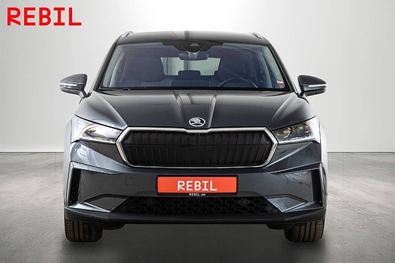 Skoda Enyaq 3 of 5