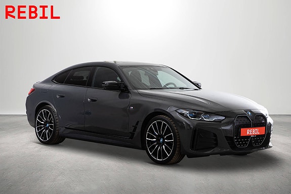 BMW i4 4 of 5
