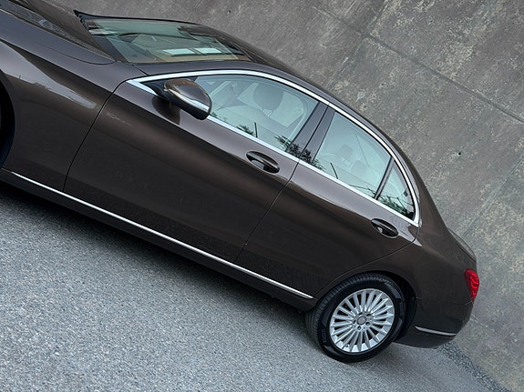 Mercedes-Benz C220 d 8 of 30