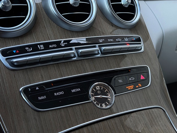 Mercedes-Benz C220 d 19 of 30