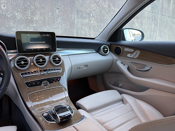 Mercedes-Benz C220 d 18 of 30