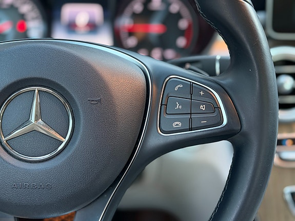 Mercedes-Benz C220 d 16 of 30