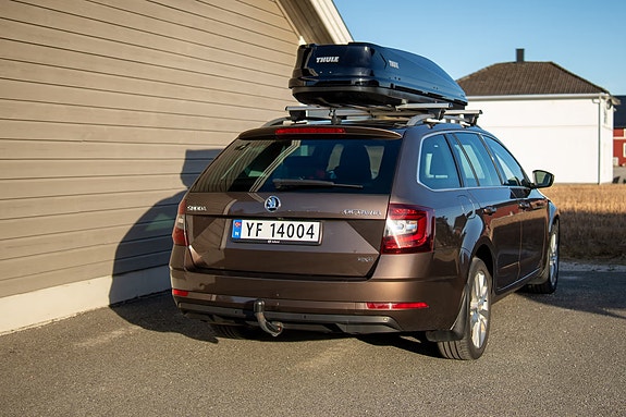 Skoda Octavia 3 of 5