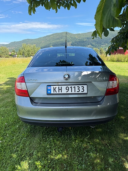 Skoda Rapid 4 of 5
