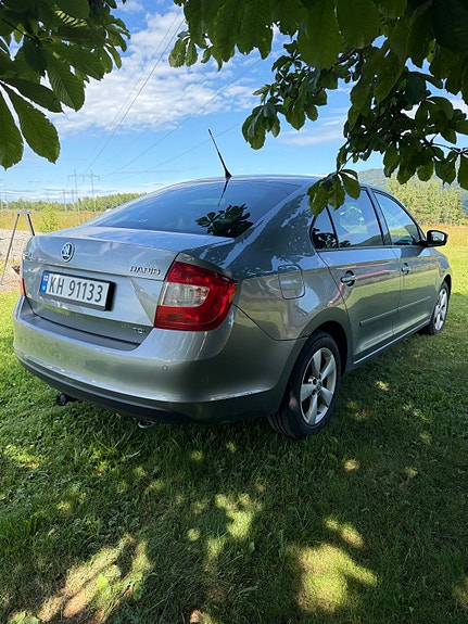 Skoda Rapid 5 of 5