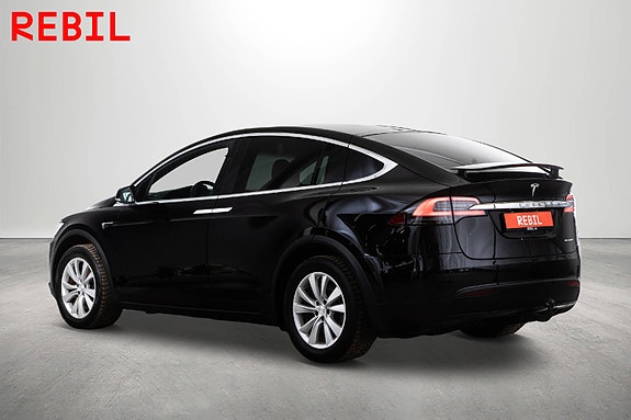 Tesla Model X 5 of 5
