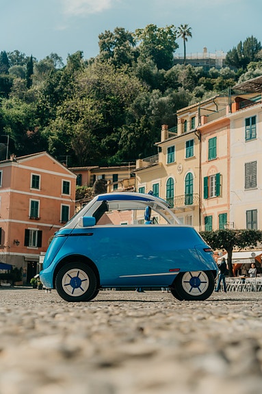 Microlino Spiaggina Cabriolet / Medium Range 177km / Beach / Fina 27 of 30
