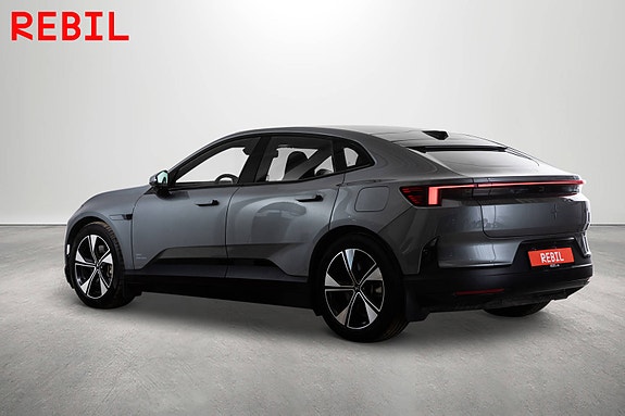Polestar 4 5 of 5