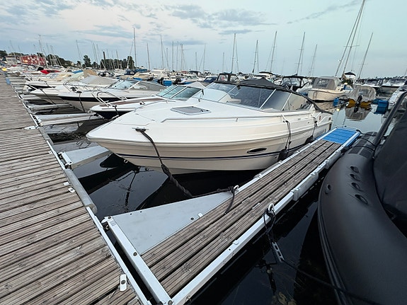 Marex 7100 Touring Sport – norskbygget kvalitetsdaycruiser 4 of 11