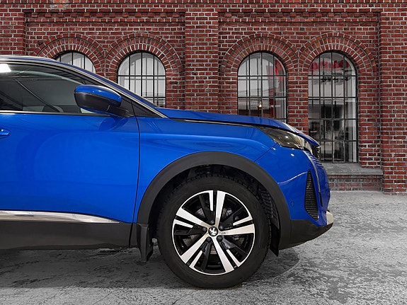 Peugeot 3008 4 of 5