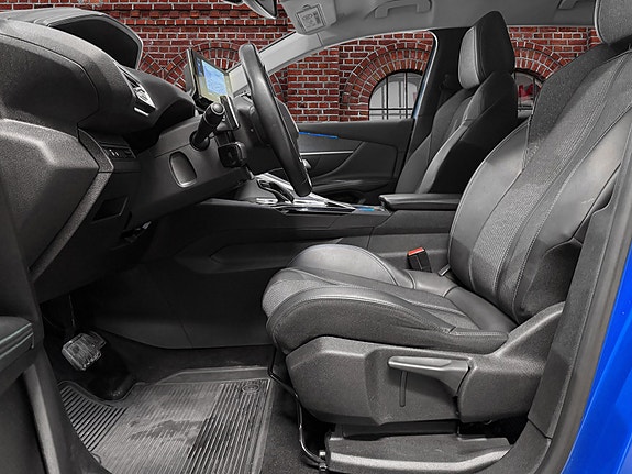 Peugeot 3008 11 of 23