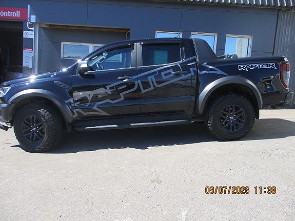 Ford Ranger Raptor 2 of 5