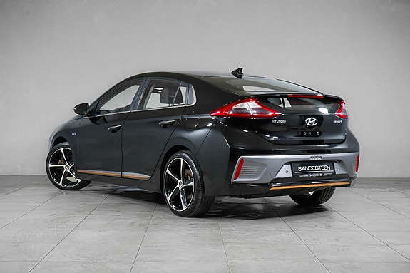 Hyundai IONIQ 5 of 5