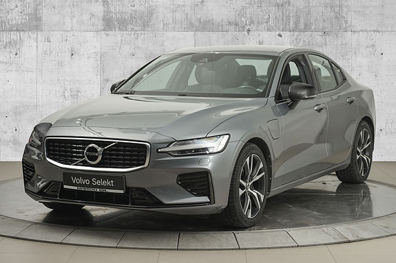Volvo S60 3 of 5