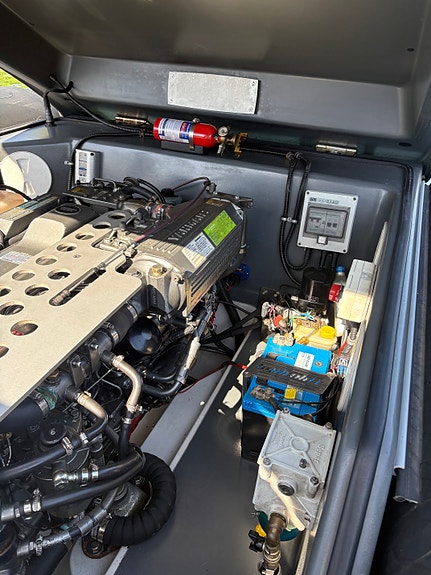 Goldfish 29 RIB Tender MK II - Yanmar diesel - velholdt - KUN 430 timer - Tidløs 28 of 30
