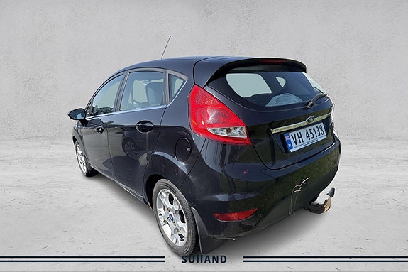 Ford Fiesta 5 of 5