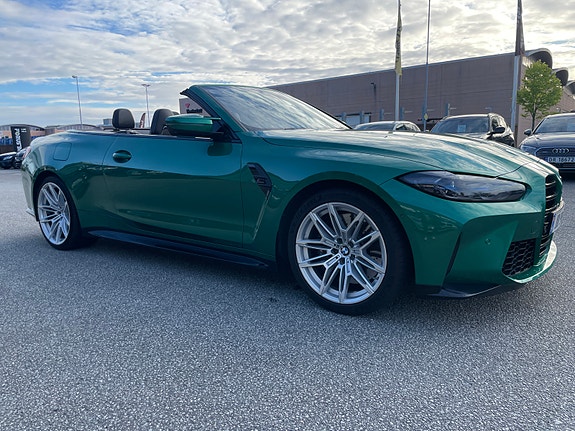 BMW M4 8 of 30