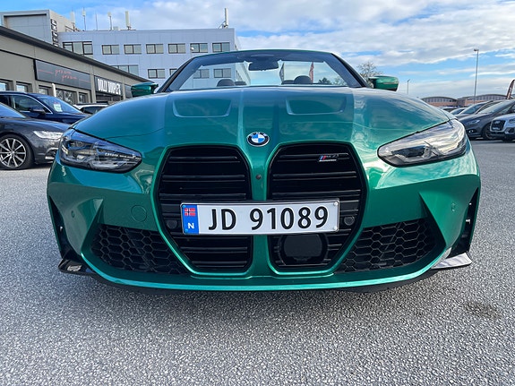 BMW M4 10 of 30