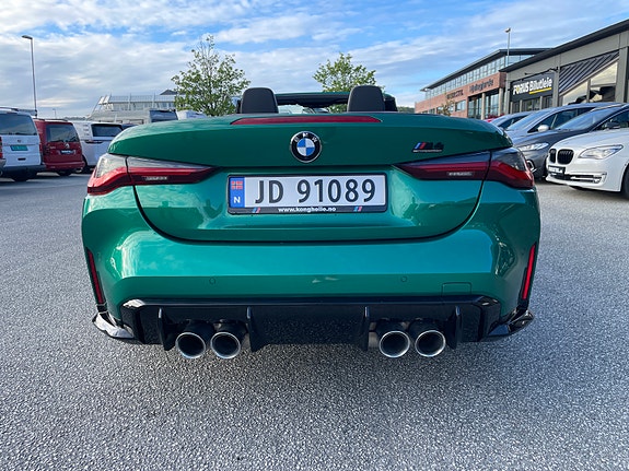 BMW M4 7 of 30