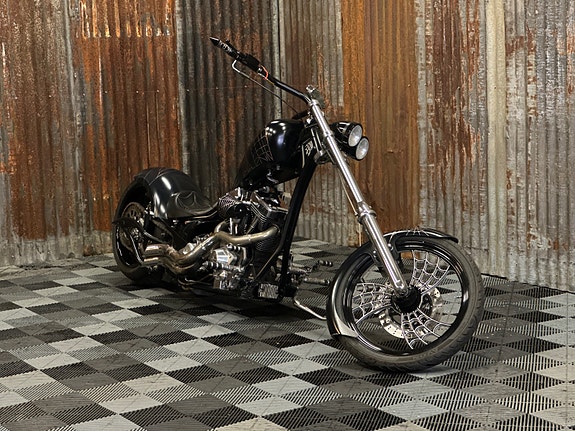 Harley-Davidson SOFTAIL "G.L Walla" Big Bear Chopper/100Cid S&S Motor + 5 of 30