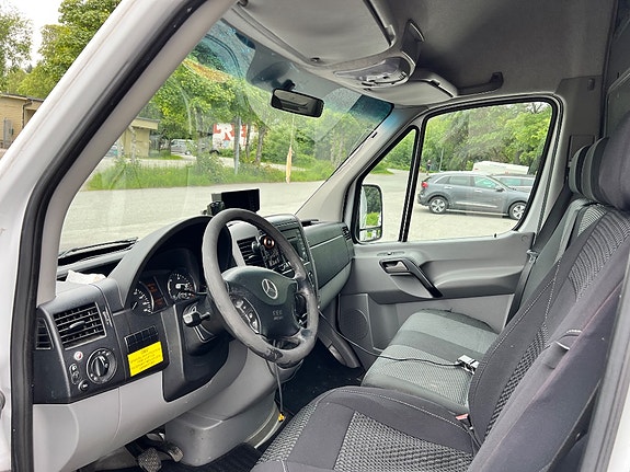 Mercedes-Benz Sprinter 316 4 of 5