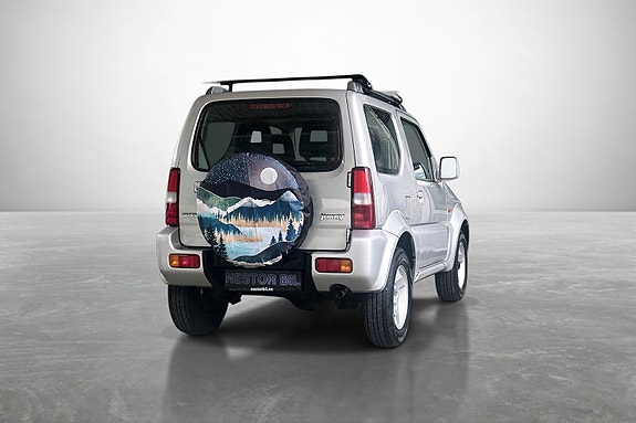 Suzuki Jimny 5 of 5