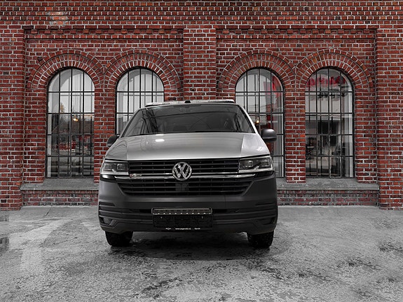 Volkswagen Transporter 3 of 5