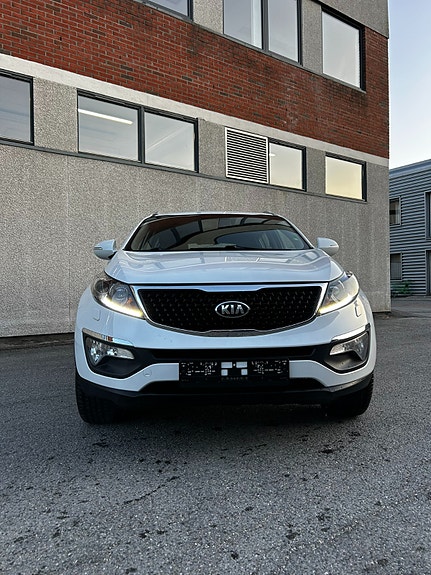 Kia Sportage 3 of 5