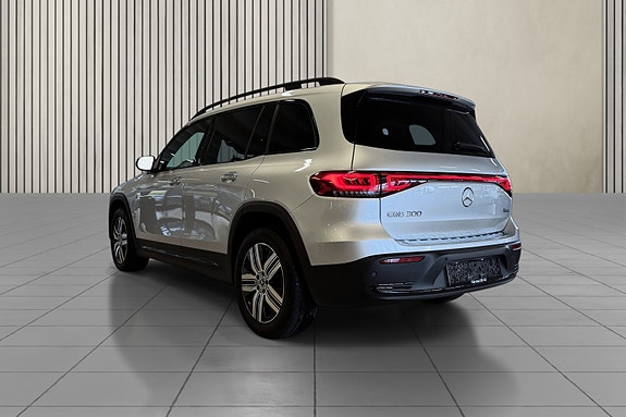 Mercedes-Benz EQB300 5 of 5